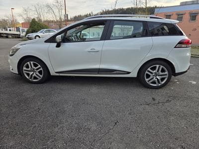 Renault Clio IV 1.2 16V Estate Garantie 12 Mois (2018) - Photo 4