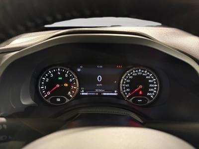 Jeep Renegade 1.5 MY23 LIMITED (2023) - Foto 2