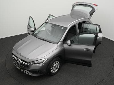 Mercedes GLA 180 d Kamera+PTS+SHZ+MBUX (2020) - Foto 14