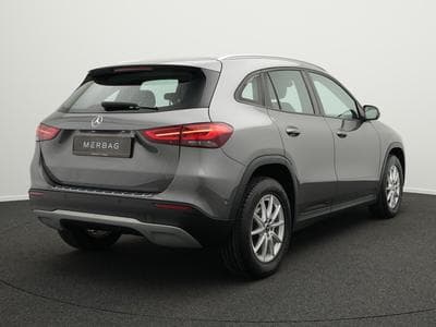 Mercedes GLA 180 d Kamera+PTS+SHZ+MBUX (2020) - Foto 3