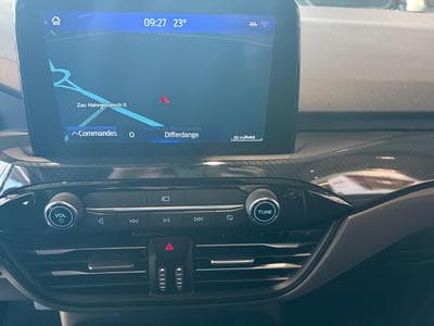 Ford Kuga ST-Line (2023) - Foto 3