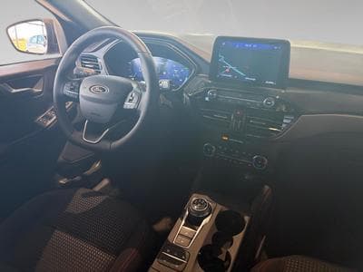 Ford Kuga ST-Line (2023) - Foto 7