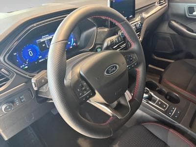 Ford Kuga ST-Line (2023) - Foto 8