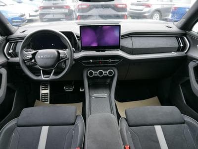Skoda Kodiaq 1.5 TSI iV DSG Sportline (2025) - Photo 9