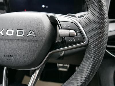 Skoda Kodiaq *NAVI*STANDHEIZUNG*ALCANTARA*TEMPOMAT*RFK*SMARTLINK* (2025) - Photo 15