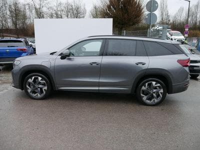 Skoda Kodiaq *NAVI*STANDHEIZUNG*ALCANTARA*TEMPOMAT*RFK*SMARTLINK* (2025) - Photo 5