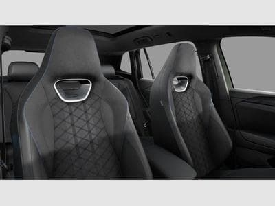 VW Tiguan R-Line 1,5 l eTSI  7-Gang-Doppelkupplungsgetriebe DSG (2025) - Photo 10