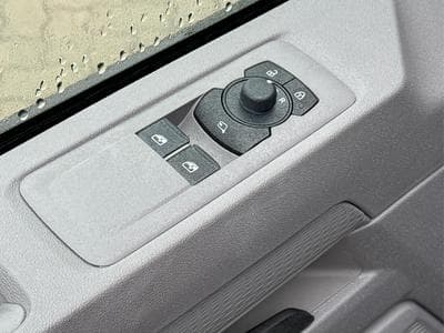 VW T7 Basis (2026) - Photo 11