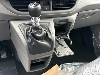 VW T7 Basis (2026) - Photo 14