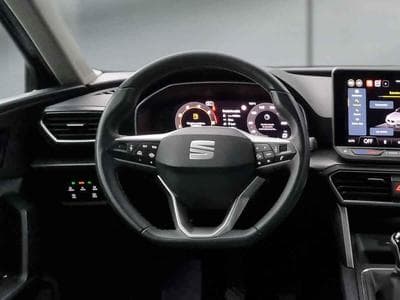 Seat Leon -26% 2.0 TDI 115cv +MIRRORLINK+CAM+LED+Options (2025) - Photo 9