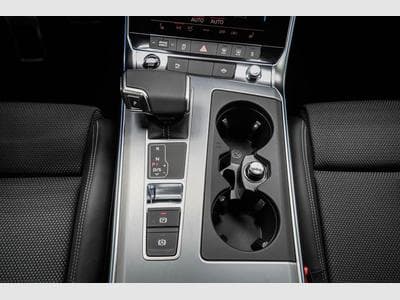 Audi A6 Avant 40 TDI (2025) - Photo 12