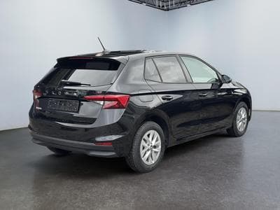 Skoda Fabia 1,0 TSI DSG (2026) - Photo 4