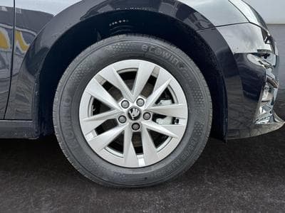 Skoda Fabia 1,0 TSI DSG (2026) - Photo 7