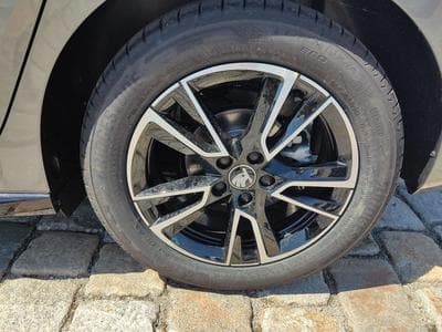 Skoda Fabia Monte Carlo 1.0 (2026) - Photo 14