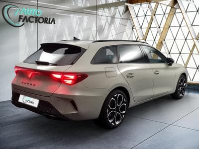 Cupra Leon Break -29% 1.5 eTSI 150 BVA+T.PANO+CAM+LED+Options (2025) - Photo 3