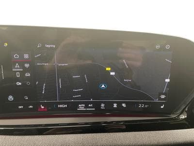 Audi A6 Avant S-Line 2.0 (2025) - Photo 15