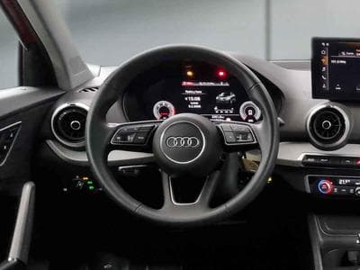 Audi Q2 -29% 30 TDI 116cv S-Line +GPS+CAM+LED+Options (2025) - Photo 9