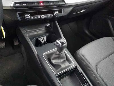 Audi Q2 -29% 30 TDI 116cv S-Line +GPS+CAM+LED+Options (2025) - Photo 13