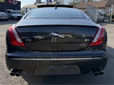 Jaguar XJR V8 551 PANO NAVI MASSAGE service (2014) - Foto 3