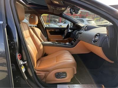 Jaguar XJR V8 551 PANO NAVI MASSAGE service (2014) - Foto 4