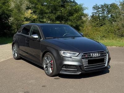 Audi S3 Sportback (2019) - Foto 1