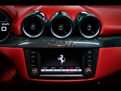 Ferrari FF 6.2 V12 4RM (661 CH) - BLU POZZI (2015) - Foto 12