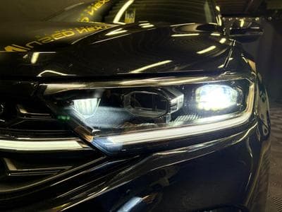 VW T-Roc R 4Motion 300cv DSG (2023) - Photo 6