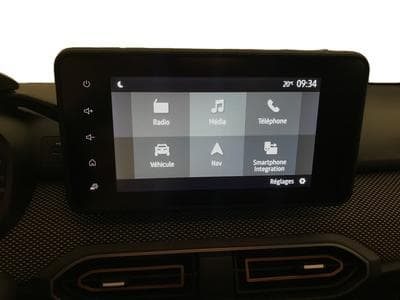 Dacia Sandero Stepway 1.0 TCe Expression CVT (2024) - Foto 8