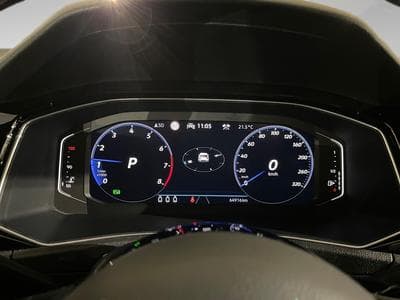 VW T-Roc 2.0 R 300CV 4MOTION (2022) - Foto 2