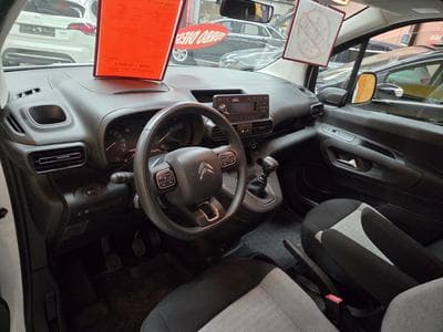 Citroën Berlingo 1.5HDI 102CV 5PLACES (2022) - Photo 8