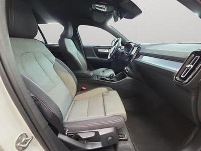 Volvo XC40 B3 Core / Essence (2024) - Photo 15