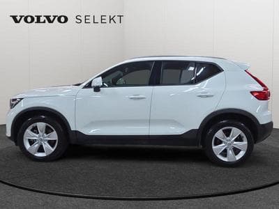 Volvo XC40 B3 Core / Essence (2024) - Foto 4