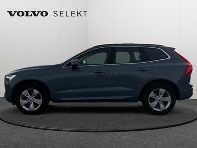 Volvo XC60 B4 Core / Diesel (2023) - Foto 4
