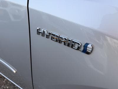 Toyota Auris 1.8 Hybrid (2014) - Foto 12