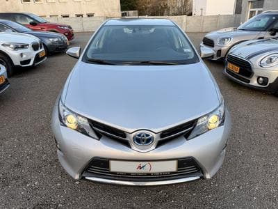 Toyota Auris 1.8 Hybrid (2014) - Foto 2