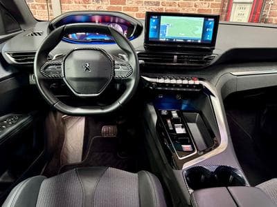 Peugeot 3008 3008 1.5 BlueHDi 131cv Auto ALLURE SiègCh/Navi/LED (2023) - Foto 4