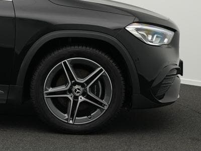 Mercedes GLA 200 d AMG-Line LED+360°+Totw+Apple (2020) - Photo 8