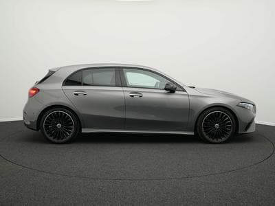 Mercedes A 200 d AMG-Line Multi+Kamera+Night+19"+AHK (2025) - Foto 5