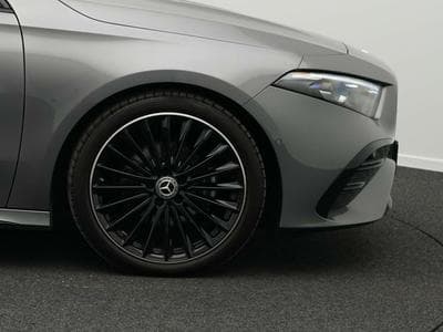 Mercedes A 200 d AMG-Line Multi+Kamera+Night+19"+AHK (2025) - Photo 8