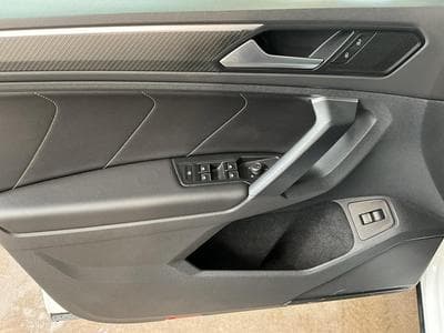 VW Tiguan R-Line+DSG+Pano+Matrix-LED+AHK (2022) - Photo 14