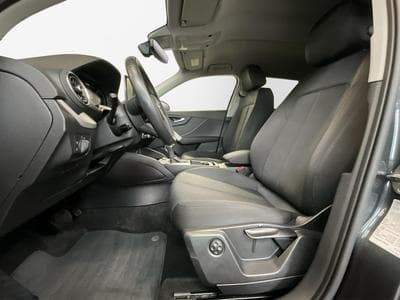 Audi Q2 Advanced+35TFSI+S-Tronic+LED (2024) - Photo 9