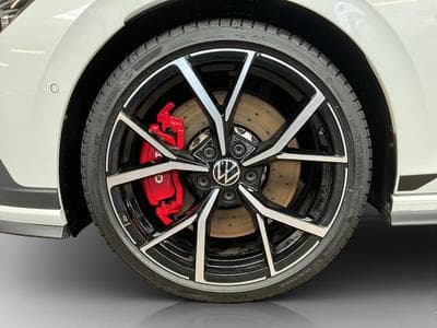 VW Golf GTI-Clubsport+DSG+Pano+Black-Style (2021) - Photo 8