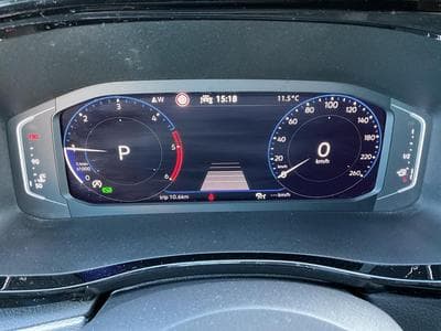 VW T6.1 Highline-court+DSG+4M+Navi+AHK (2022) - Photo 11