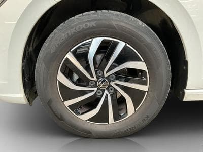 VW Polo Life+DSG+LM15+LED+DIGI+ (2023) - Photo 8