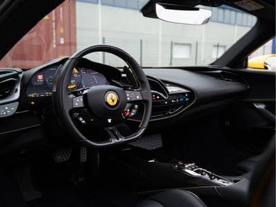 Ferrari SF90 CARBONE | LIFT | CAMERA 360 | JBL | TVA (2023) - Photo 12