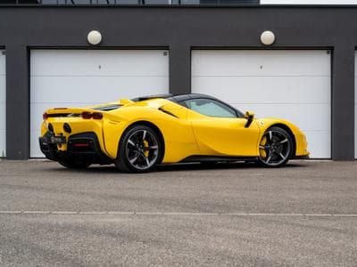 Ferrari SF90 CARBONE | LIFT | CAMERA 360 | JBL | TVA (2023) - Photo 5