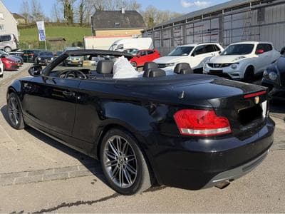 BMW 118 i CABRIO M SPORT PAKET AUTO NAVI XENON (2011) - Foto 3