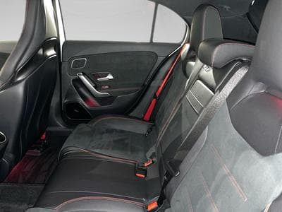 Mercedes A 35 AMG 2.0 4 Matic Aeropaket Burmester (2019) - Photo 11