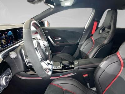 Mercedes A 35 AMG 2.0 4 Matic Aeropaket Burmester (2019) - Photo 4
