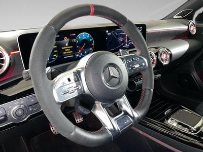 Mercedes A 35 AMG 2.0 4 Matic Aeropaket Burmester (2019) - Photo 8